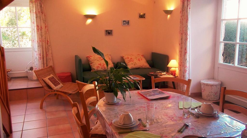 La Ferme De Poulpeye Hotel Loctudy Eksteriør billede